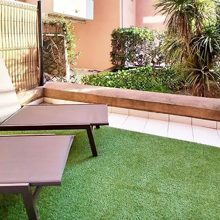 Port - A Pied - Wifi - Clim